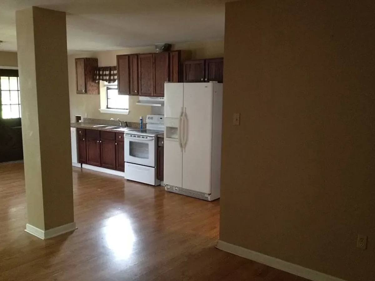 Apartment for rent at 202 Canal Lane, Houma, LA 70364