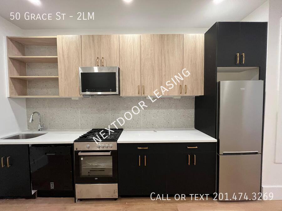 Apartment for rent at 50 Grace St #2LM, Jersey City, NJ 07307