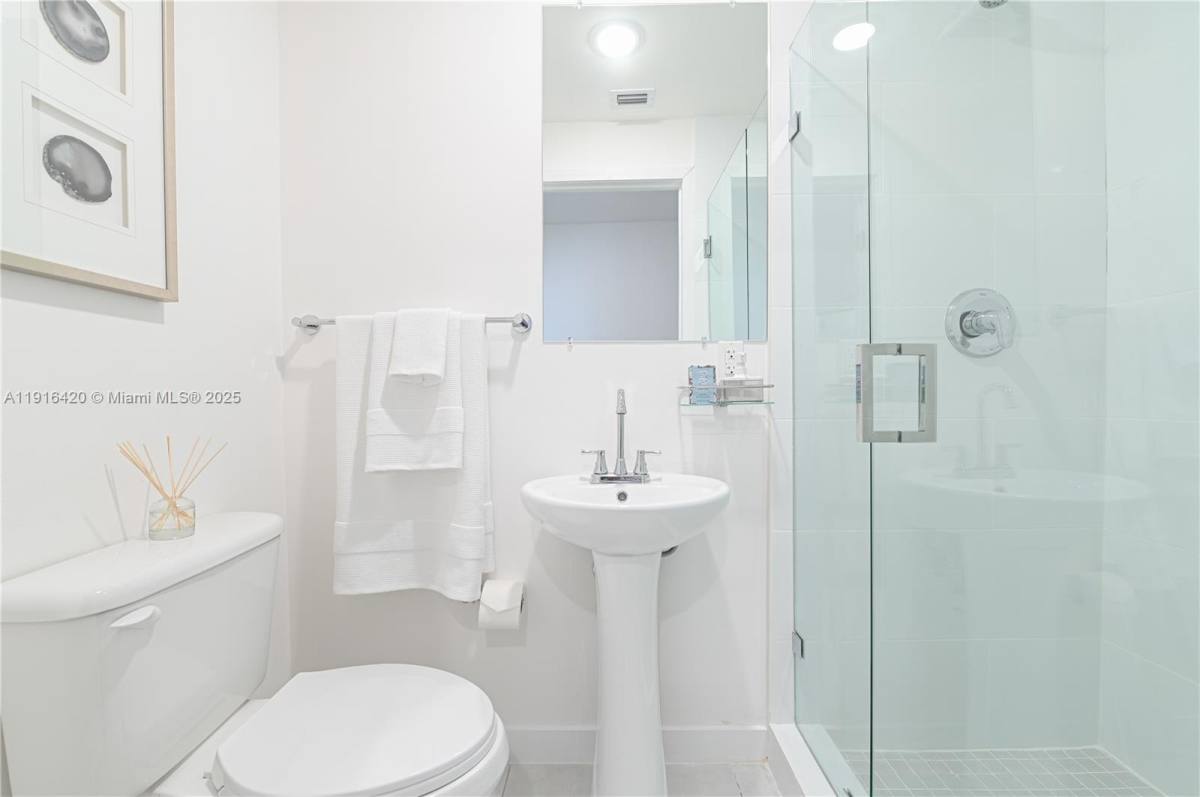 Apartment for rent at 514 SW 22nd Ave #204, Miami, FL 33135