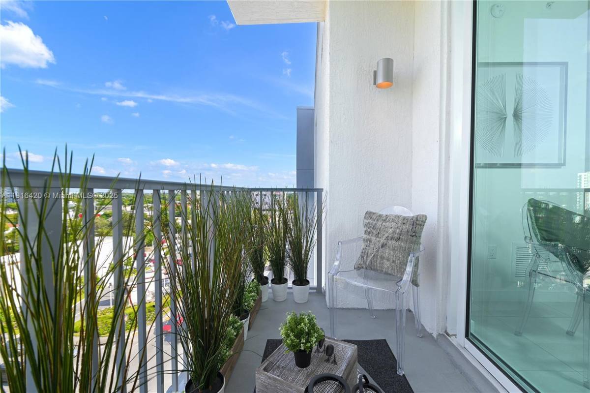 Apartment for rent at 514 SW 22nd Ave #204, Miami, FL 33135