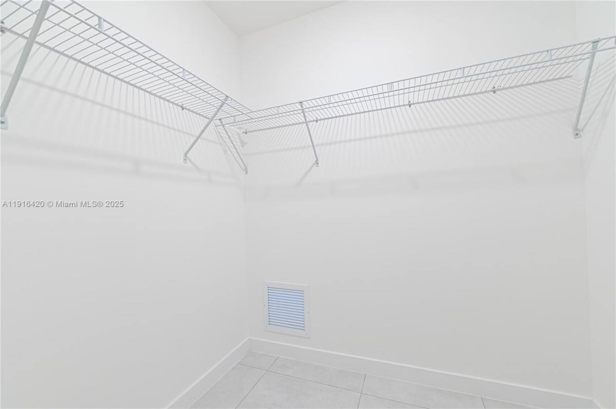 Apartment for rent at 514 SW 22nd Ave #204, Miami, FL 33135