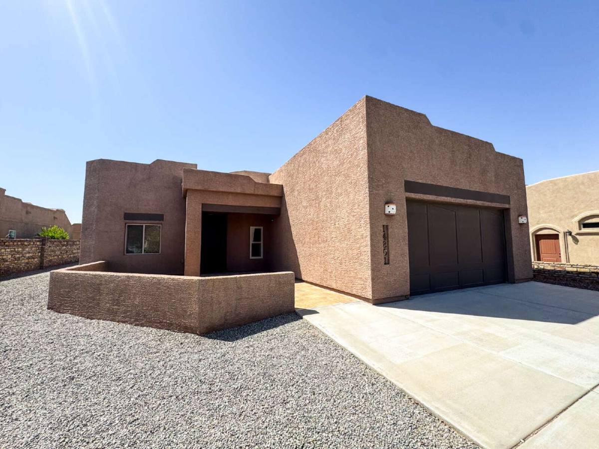 House for rent at 14801 E 50th St, Yuma, AZ 85367