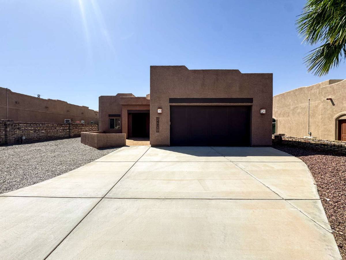 House for rent at 14801 E 50th St, Yuma, AZ 85367