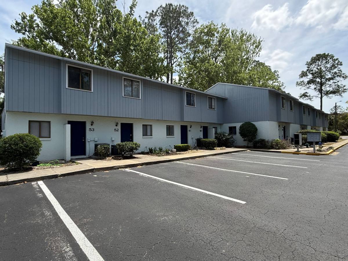 Townhouse for rent at 3600 SW 19th Ave, Gainesville, FL 32607