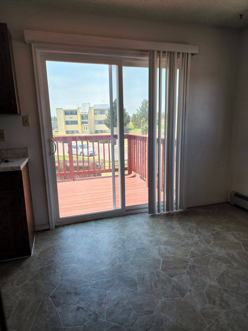 Apartment for rent at 4517 Parkview Dr, Cheyenne, WY 82001