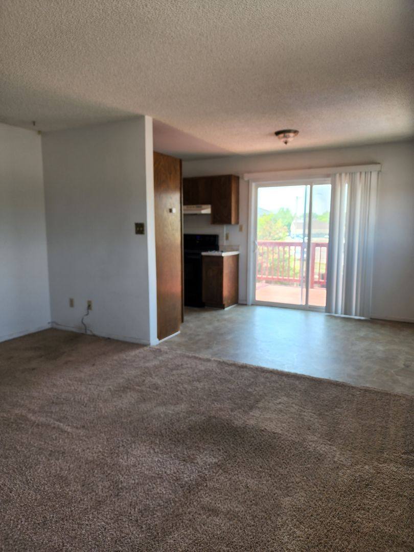 Apartment for rent at 4517 Parkview Dr, Cheyenne, WY 82001
