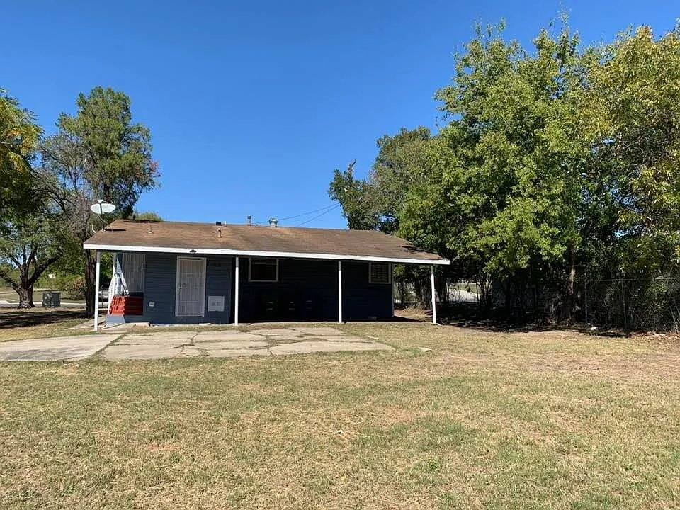 House for rent at 426 Koehler, San Antonio, TX 78223