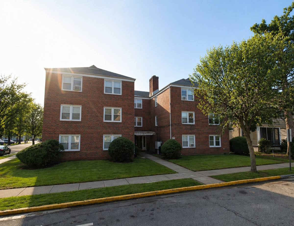 Apartment for rent at 34 Park Ave #1, Bloomfield, NJ 07003