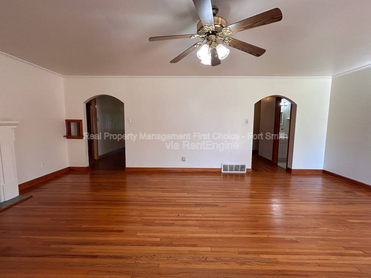 House for rent at 1306 S 41st St, Fort Smith, AR 72903