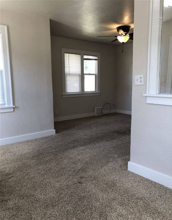Apartment for rent at 1121 N 12th St, Bismarck, ND 58501