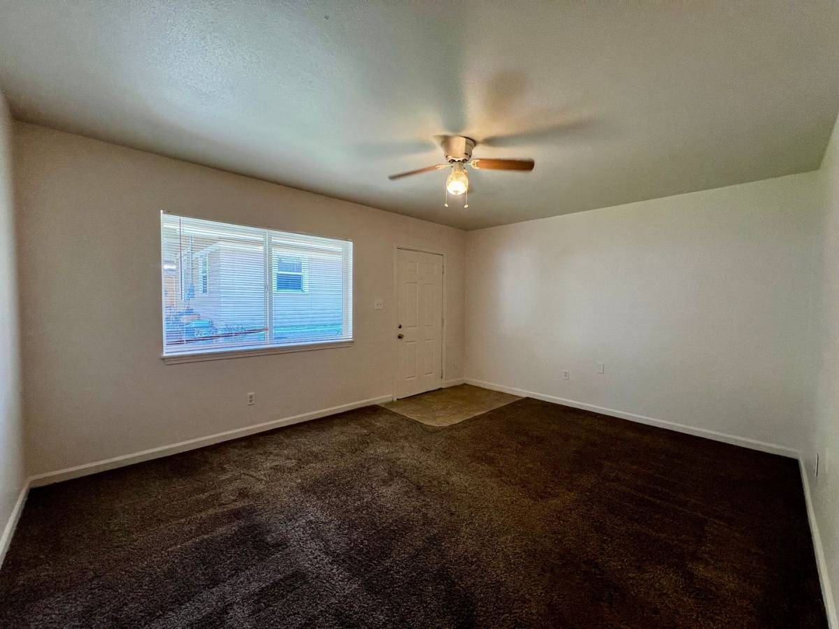 Apartment for rent at 211 S 10th Ave, Yakima, WA 98902