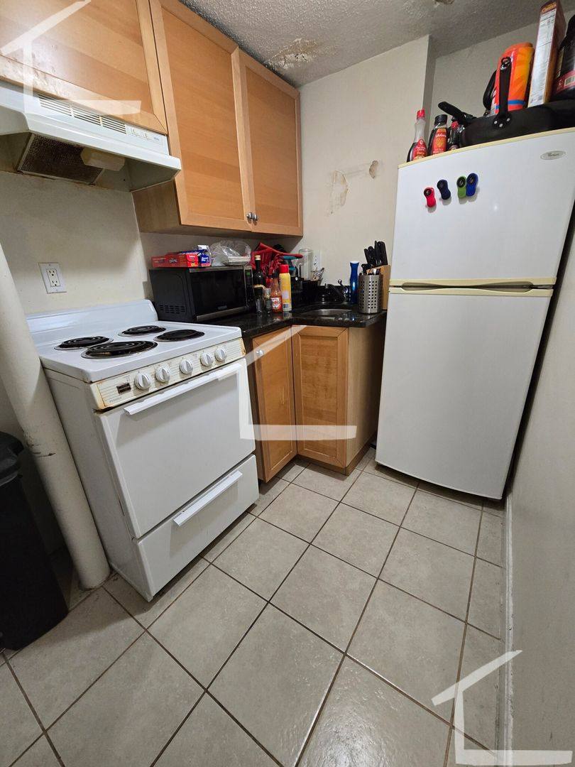 House for rent at 1001 Ashvillle, Chestnut Hill, MA 02467