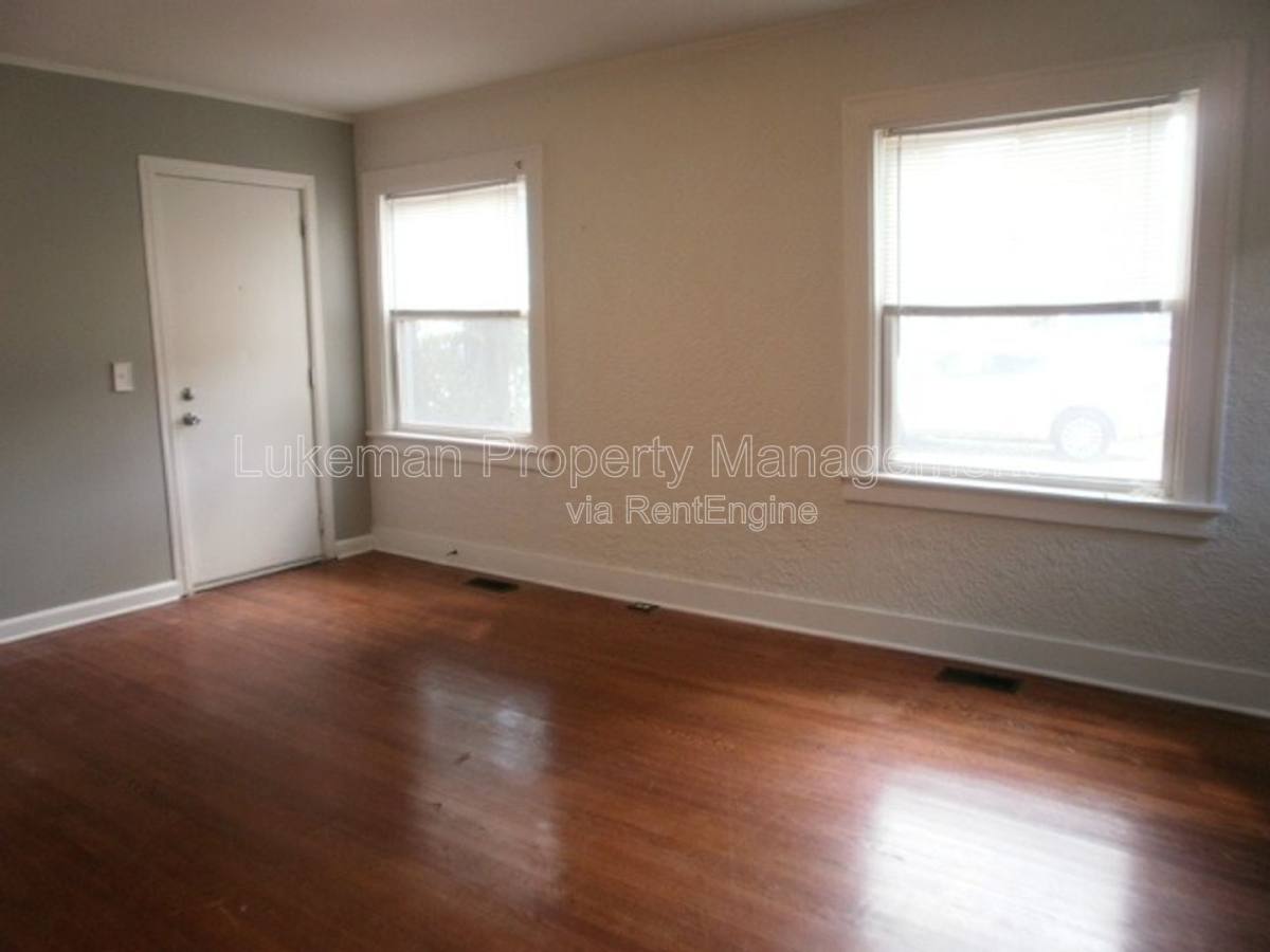 Apartment for rent at 3013 Portage St #1, Kalamazoo, MI 49001
