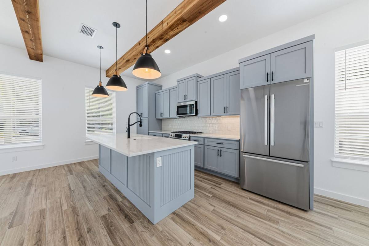House for rent at 158 S Academy Ave, New Braunfels, TX 78130