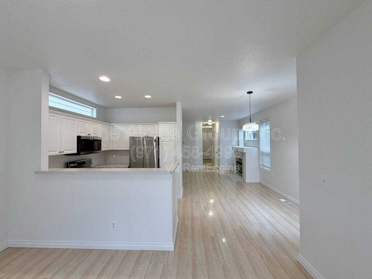 House for rent at 5817 NW 174th Ave, Portland, OR 97229