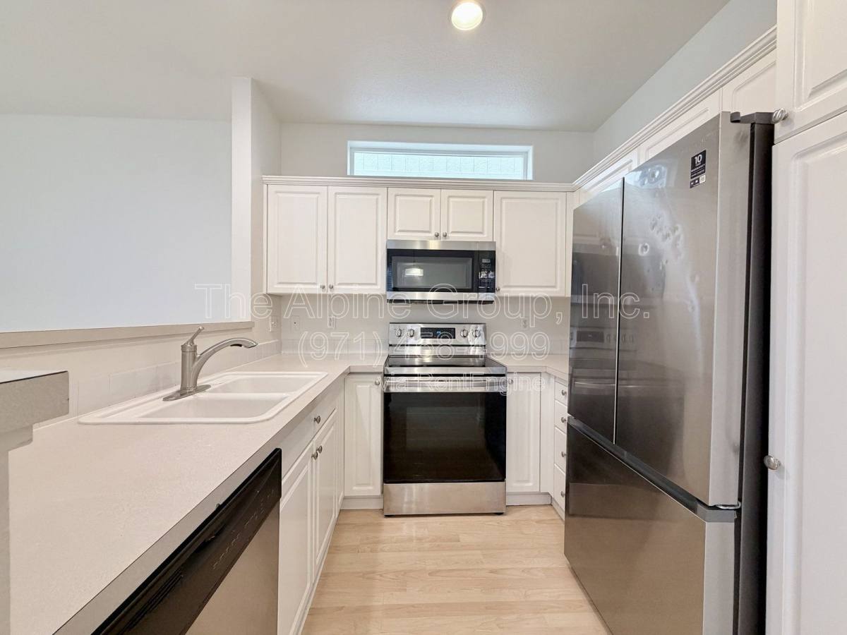 House for rent at 5817 NW 174th Ave, Portland, OR 97229