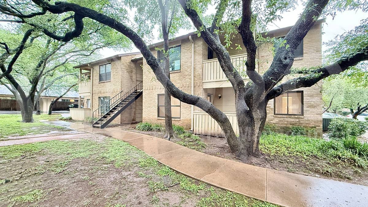 Apartment for rent at 8210 Bent Tree Rd #147, Austin, TX 78759