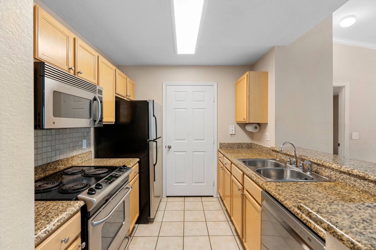 Condo for rent at 910 Regatta Bay Dr 5-201, Orange City, FL 32763