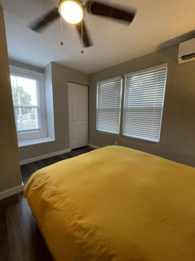 Apartment for rent at 623 Mound Park Way S, Saint Petersburg, FL 33701