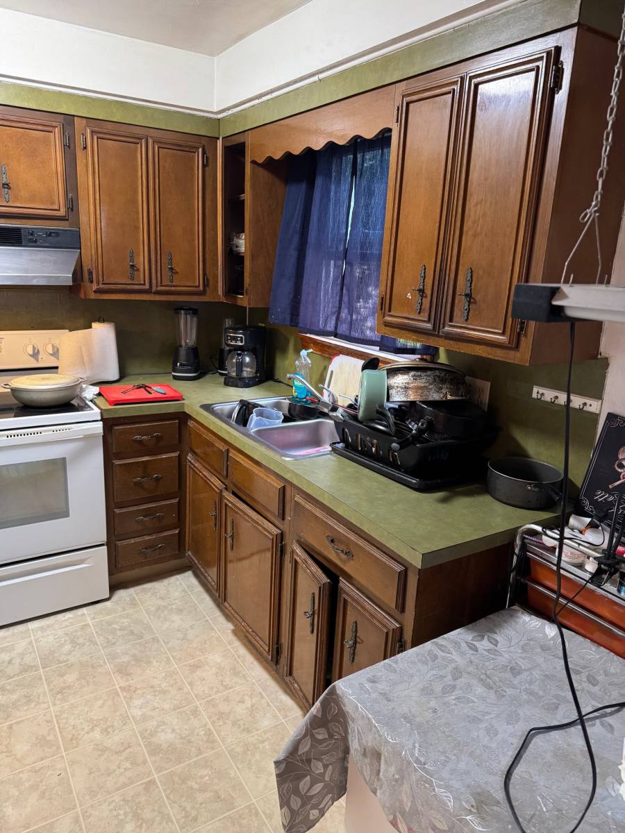 Apartment for rent at 98 Hartley Dr #98, Waterbury, CT 06705
