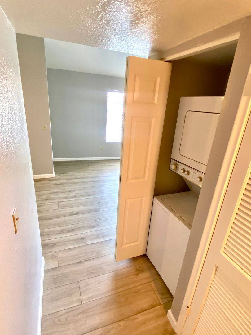 Condo for rent at 1402 E Guadalupe Rd, Tempe, AZ 85283