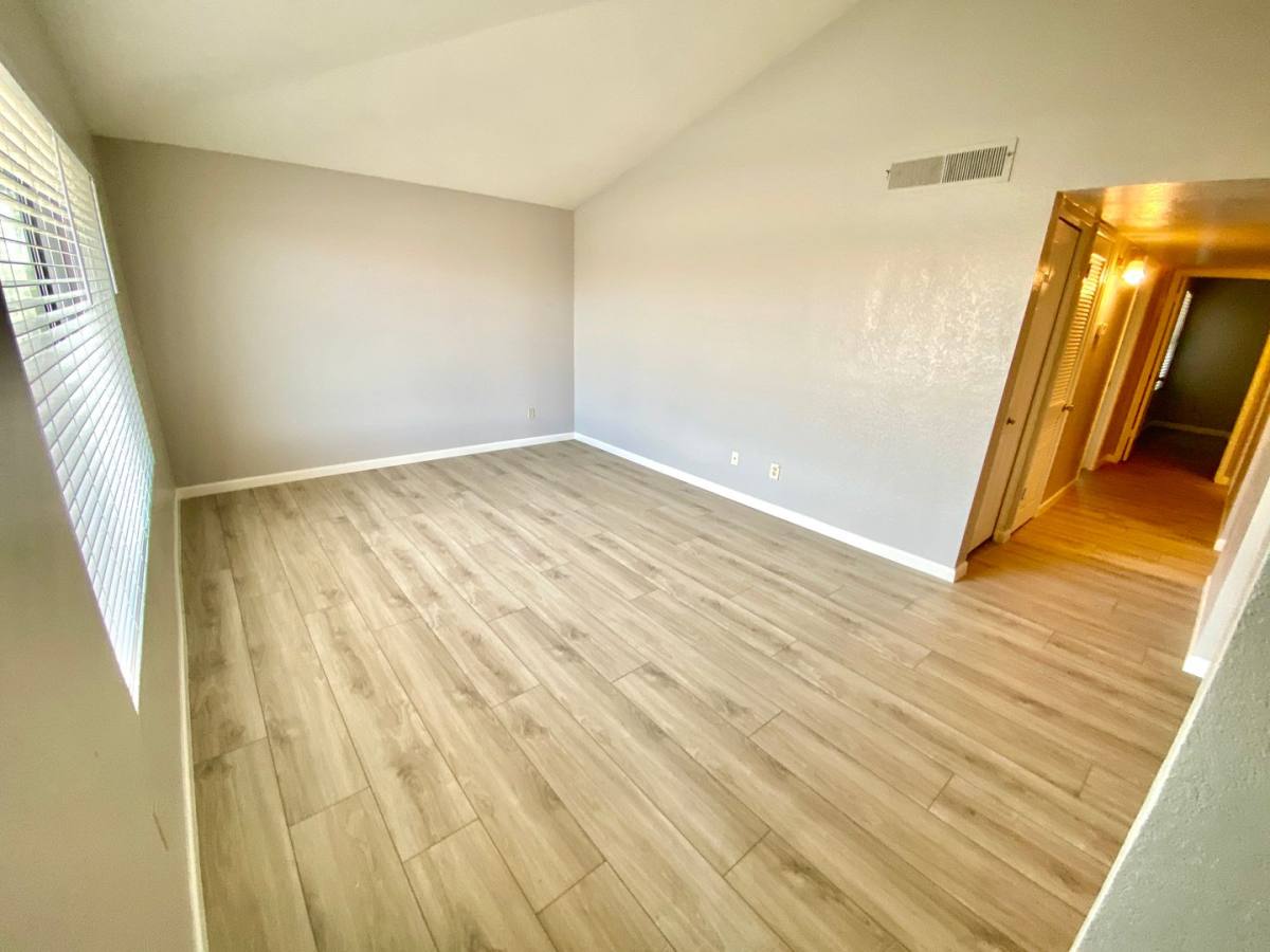 Condo for rent at 1402 E Guadalupe Rd, Tempe, AZ 85283