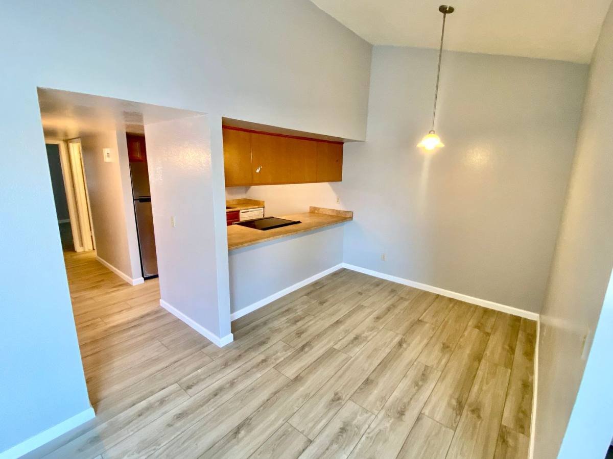 Condo for rent at 1402 E Guadalupe Rd, Tempe, AZ 85283