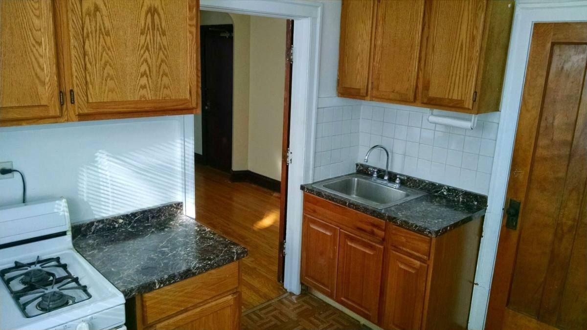Apartment for rent at 4844-4850 W Henderson, Chicago, IL 60641