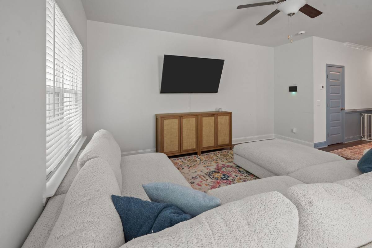 Townhouse for rent at 504 Governor Treutlen Circle, Pooler, GA 31322