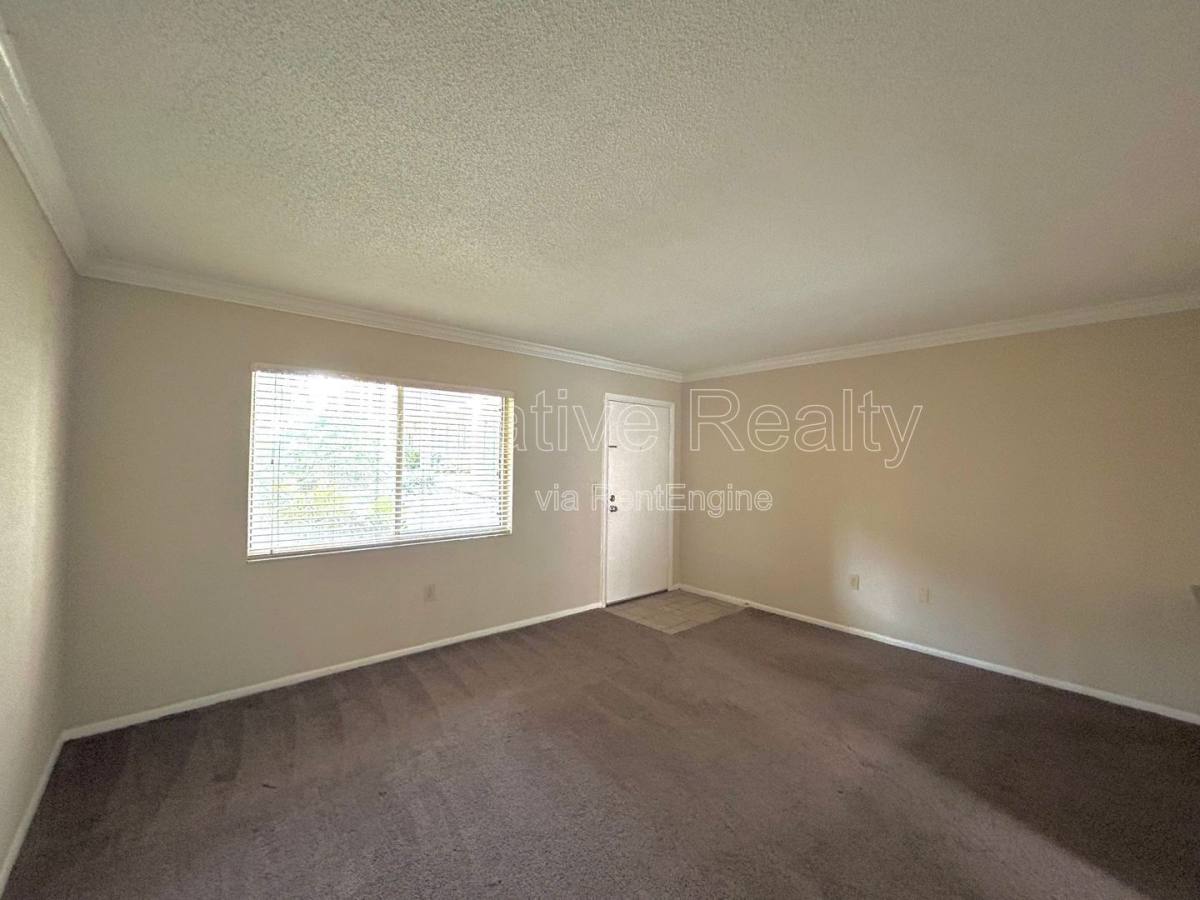 Condo for rent at 120 Blue Pointe Way #130, Altamonte Springs, FL 32701