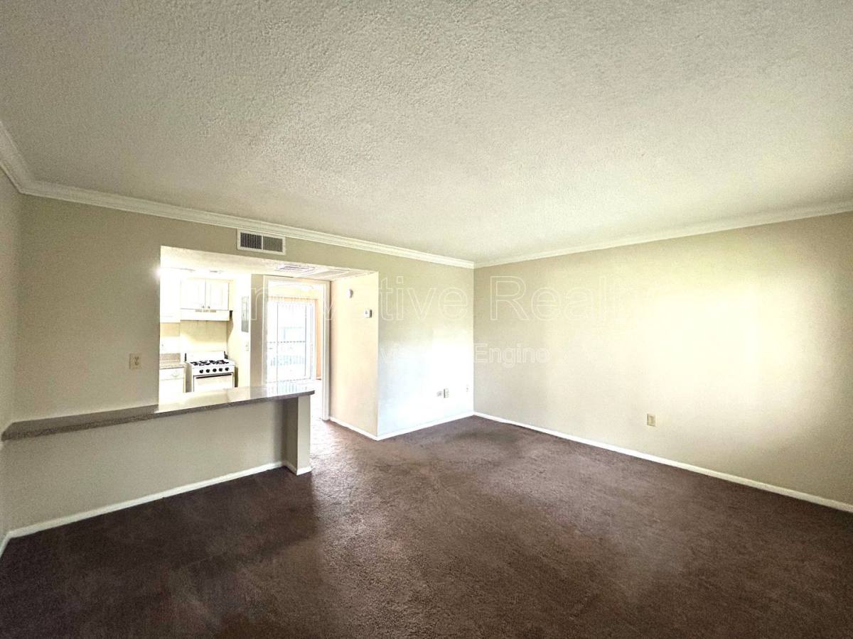 Condo for rent at 120 Blue Pointe Way #130, Altamonte Springs, FL 32701