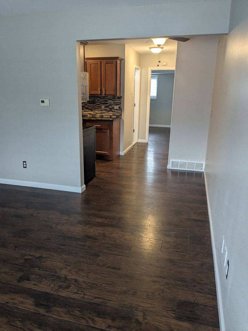 Apartment for rent at 205 Trealout Dr, Fenton, MI 48430
