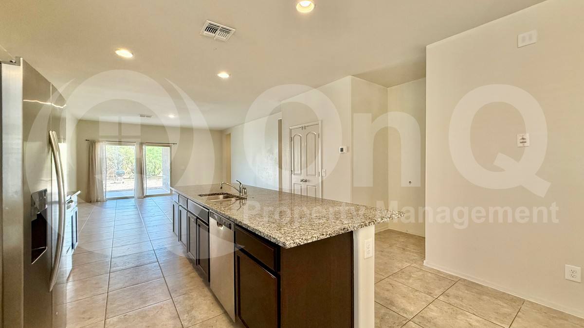 House for rent at 289 S Espada Trail, Casa Grande, AZ 85194