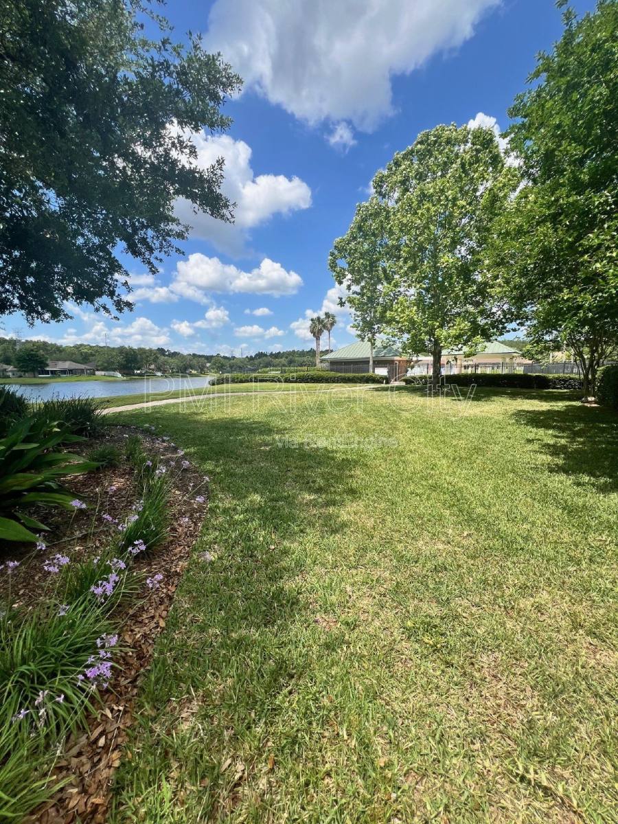 House for rent at 2480 Ridge Will Dr, Jacksonville, FL 32246