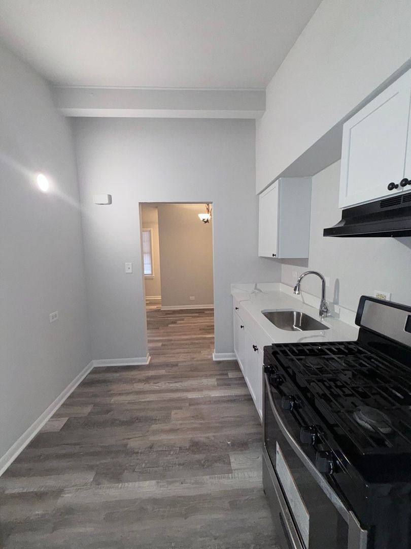 Apartment for rent at 1650 N 1st Ave, Melrose Park, IL 60160