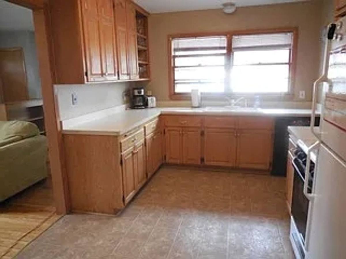Apartment for rent at 1618 Natchez Ave S, Minneapolis, MN 55416