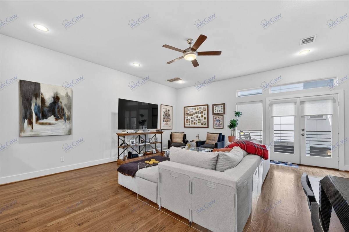 Condo for rent at 5618 Lindell Ave #6, Dallas, TX 75206