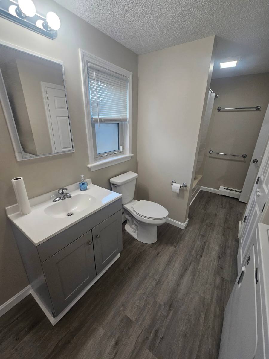 House for rent at 264 Richards Ave #1, Paxton, MA 01612