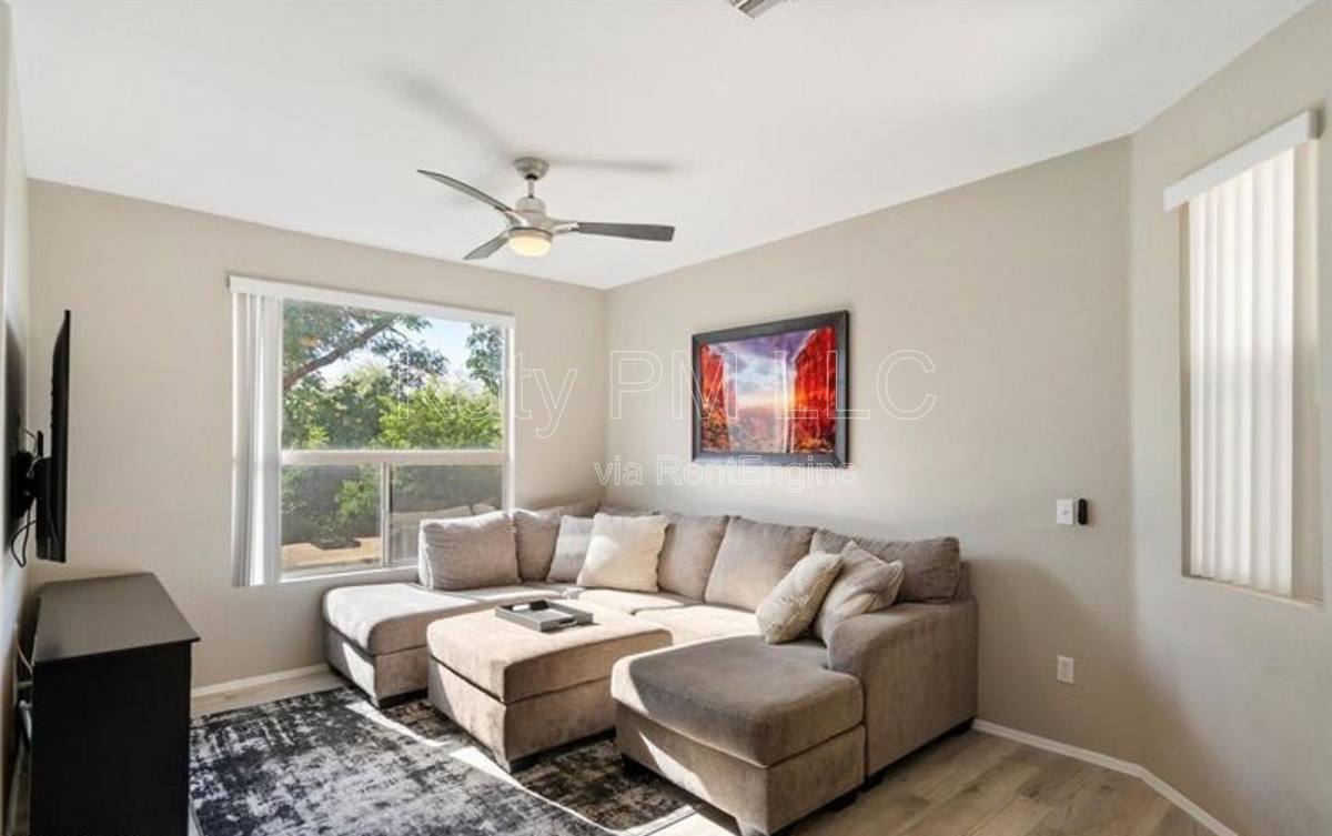 Condo for rent at 9550 E Thunderbird Rd #213, Scottsdale, AZ 85260