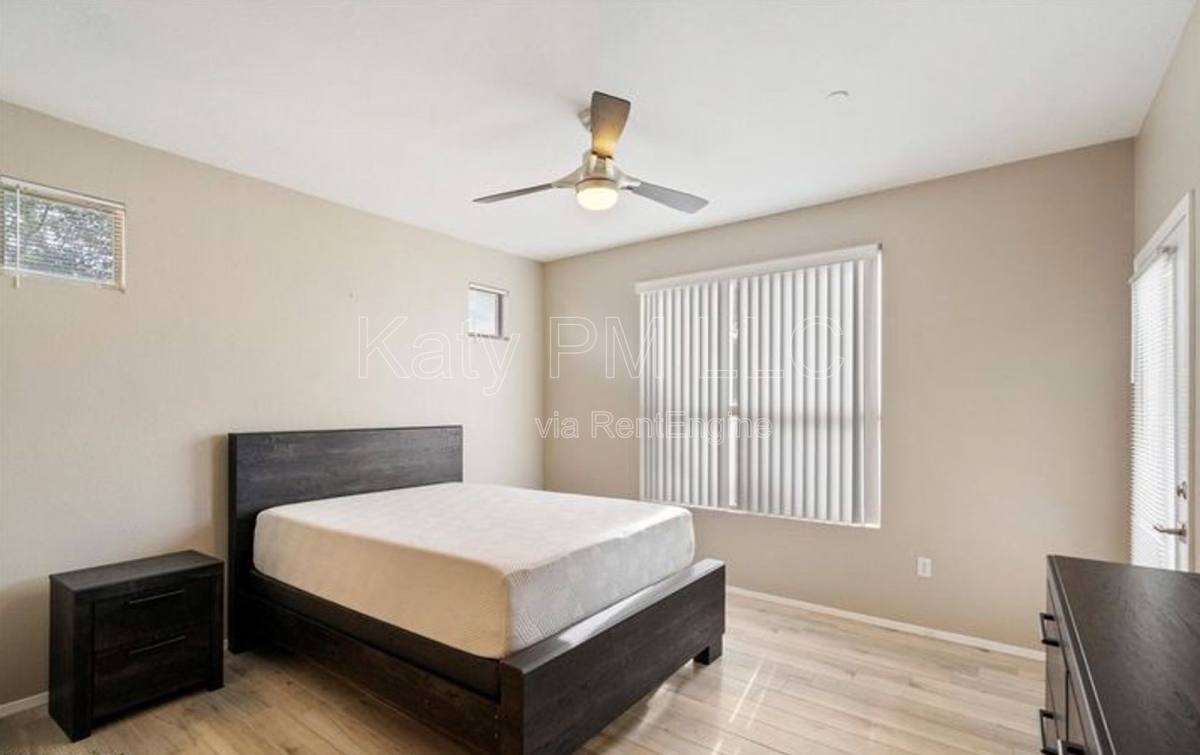 Condo for rent at 9550 E Thunderbird Rd #213, Scottsdale, AZ 85260