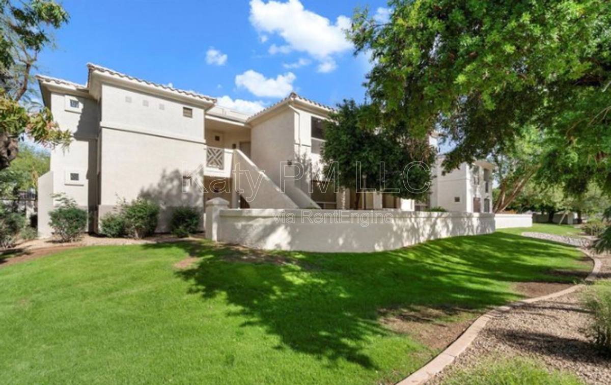 Condo for rent at 9550 E Thunderbird Rd #213, Scottsdale, AZ 85260