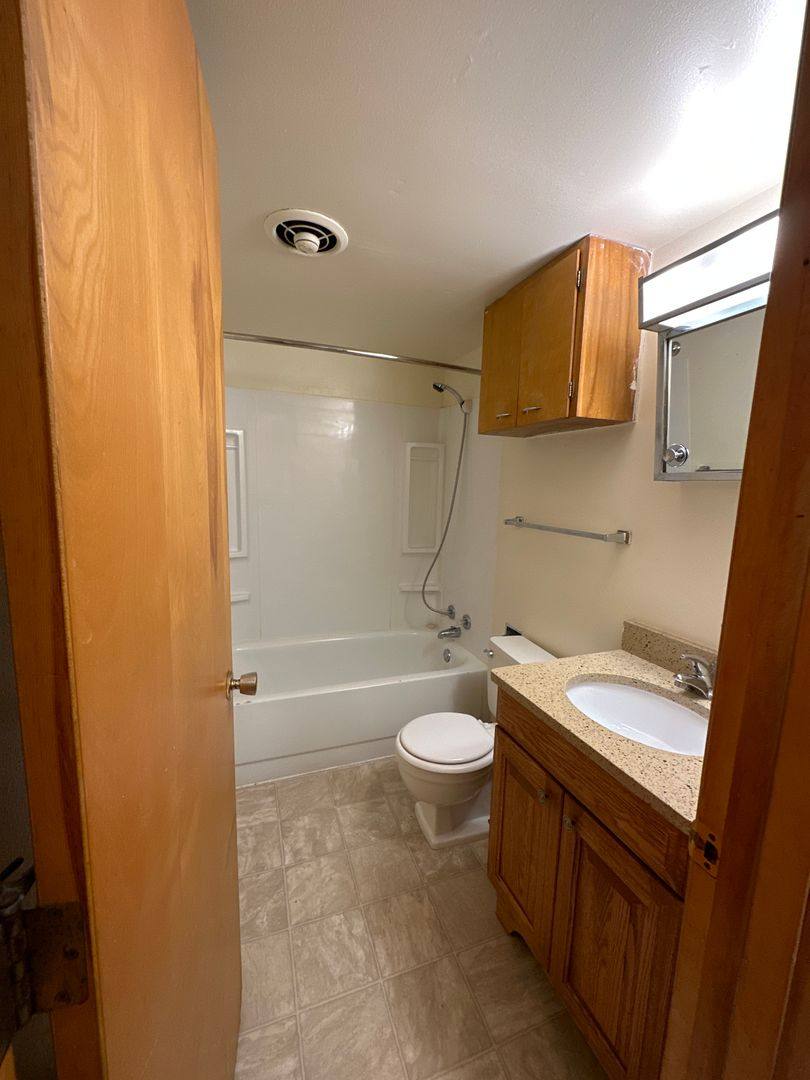 Apartment for rent at 819 11th Ave NW, Minot, ND 58703