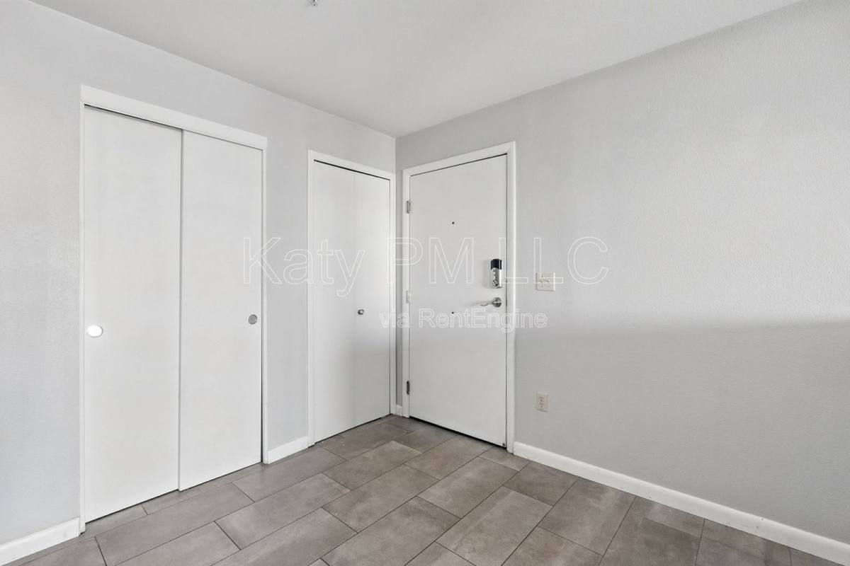 Apartment for rent at 1005 E 8th St #2007, Tempe, AZ 85281