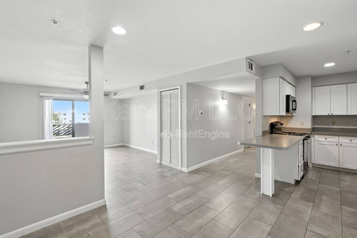Apartment for rent at 1005 E 8th St #2007, Tempe, AZ 85281