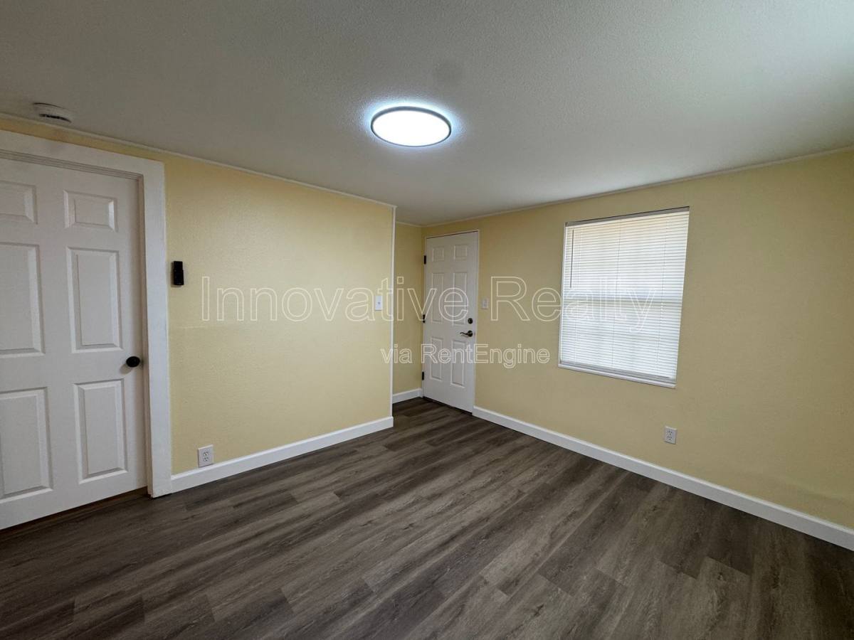 House for rent at 205-D Fern Dr, Leesburg, FL 34748