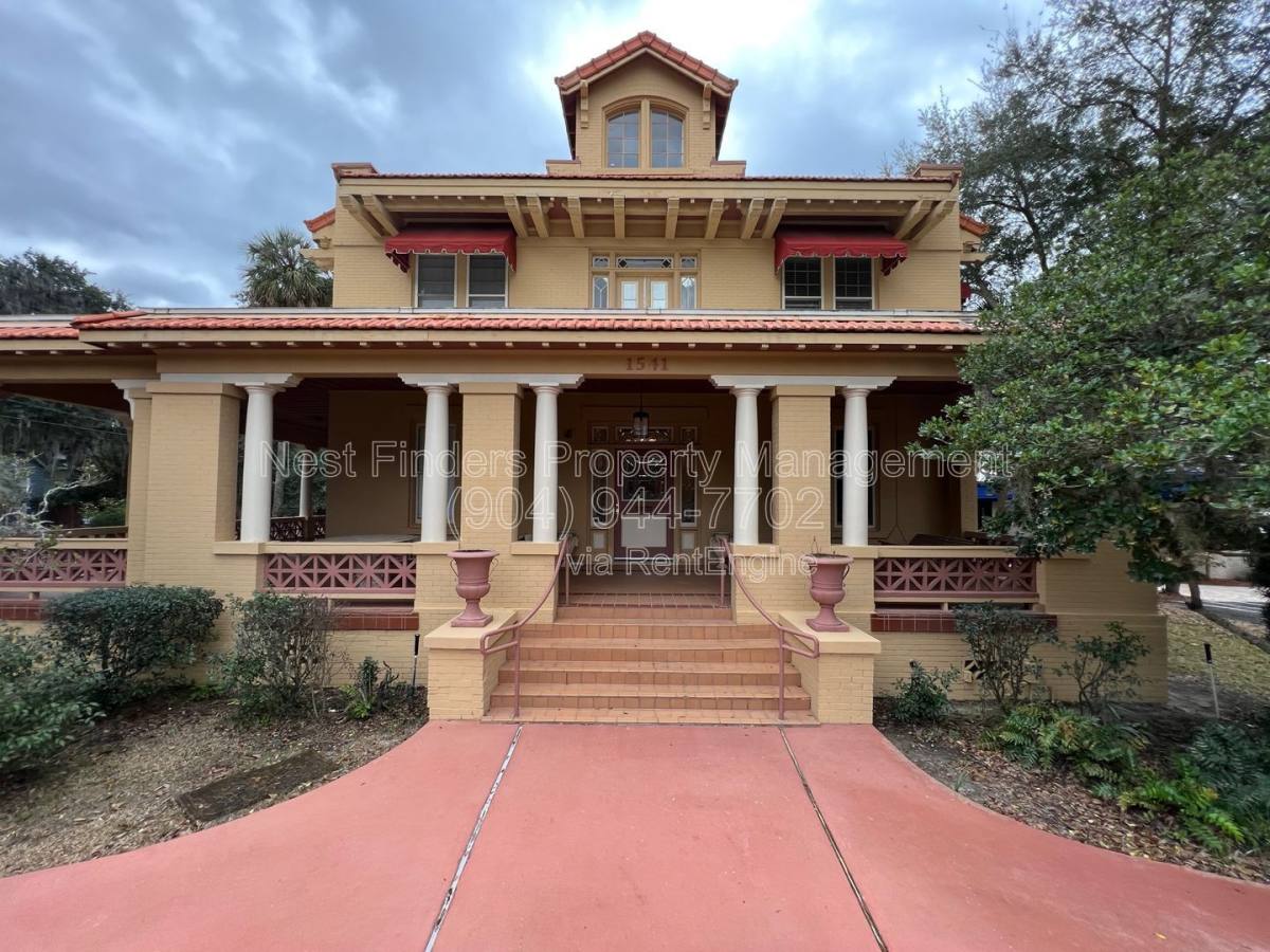 Apartment for rent at 1541 Riverside Ave #2, Jacksonville, FL 32204