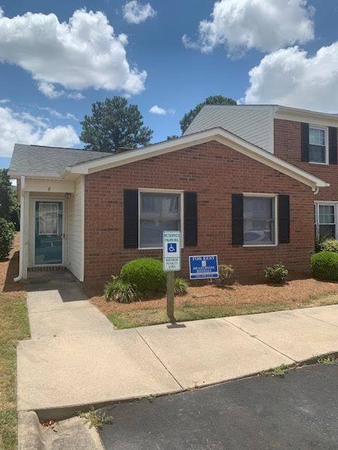 Apartment for rent at 8 Thackery Rd #2700, Greenville, NC 27858