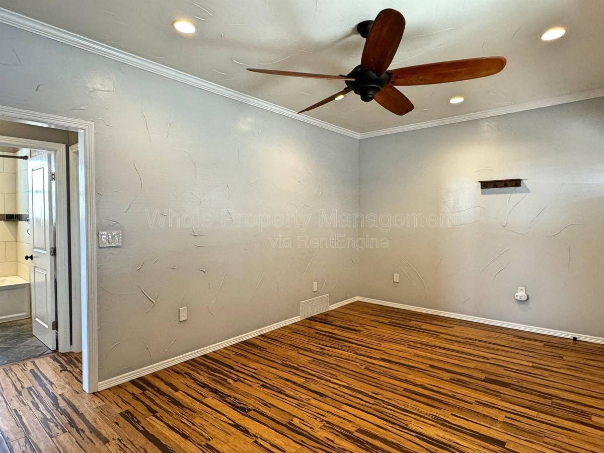 Apartment for rent at 5680 W 9th Ave, Denver, CO 80214