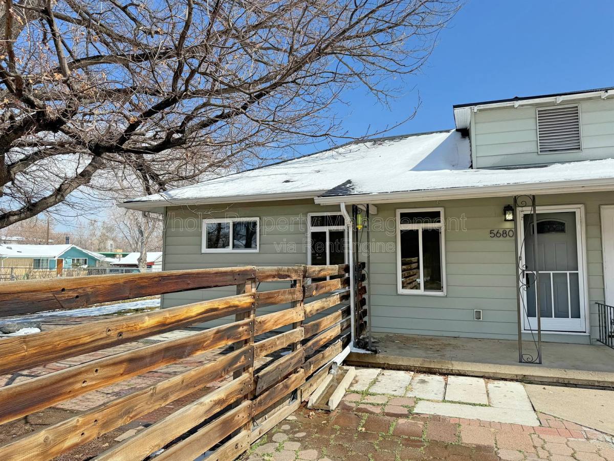Apartment for rent at 5680 W 9th Ave, Denver, CO 80214