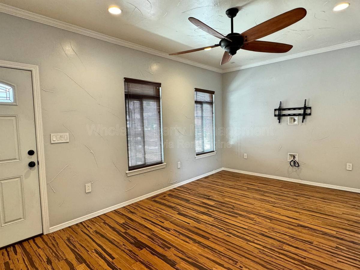 Apartment for rent at 5680 W 9th Ave, Denver, CO 80214